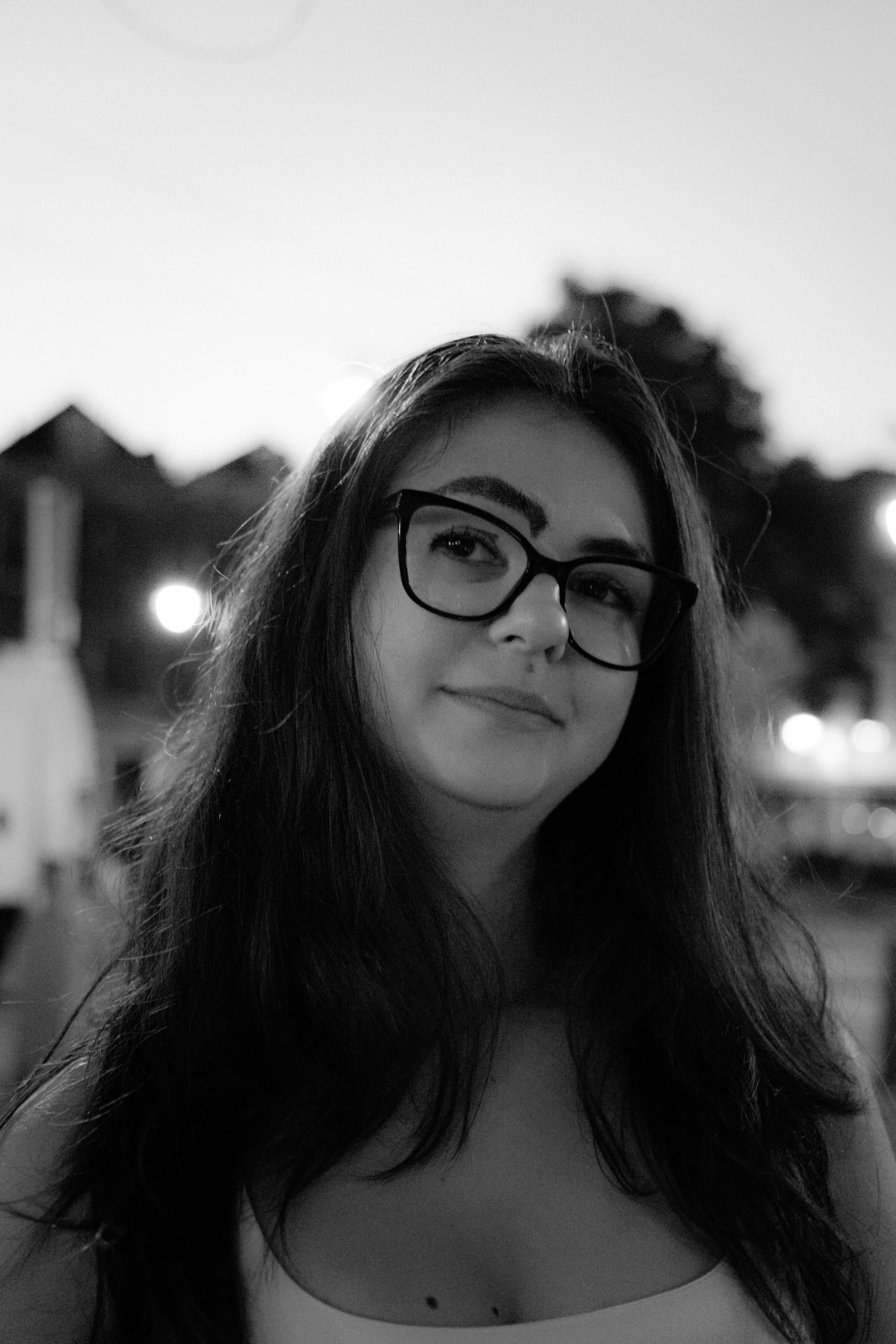 Portraits, photo 2 of 7